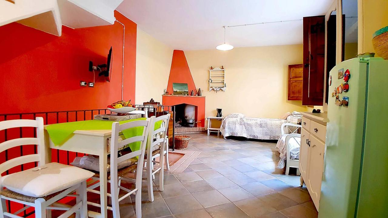 Casa Vacanza La Posadina Baunei Exterior photo