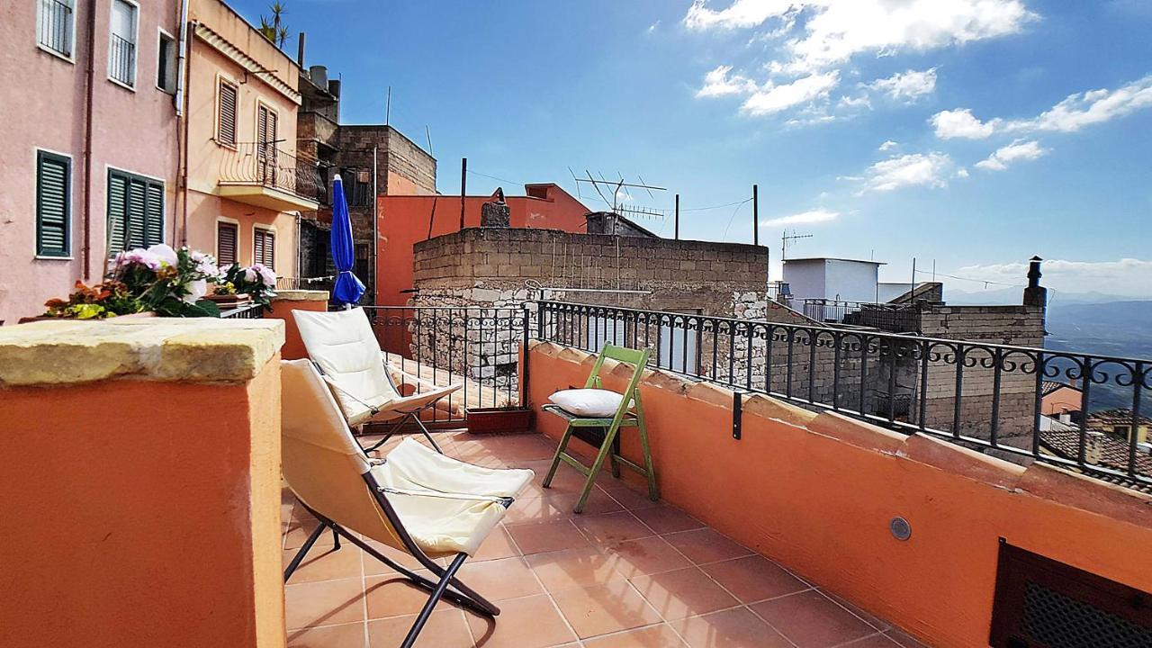 Casa Vacanza La Posadina Baunei Exterior photo