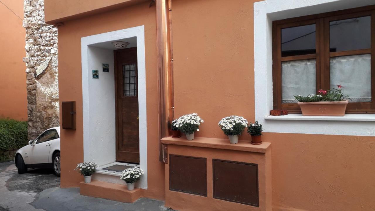 Casa Vacanza La Posadina Baunei Exterior photo